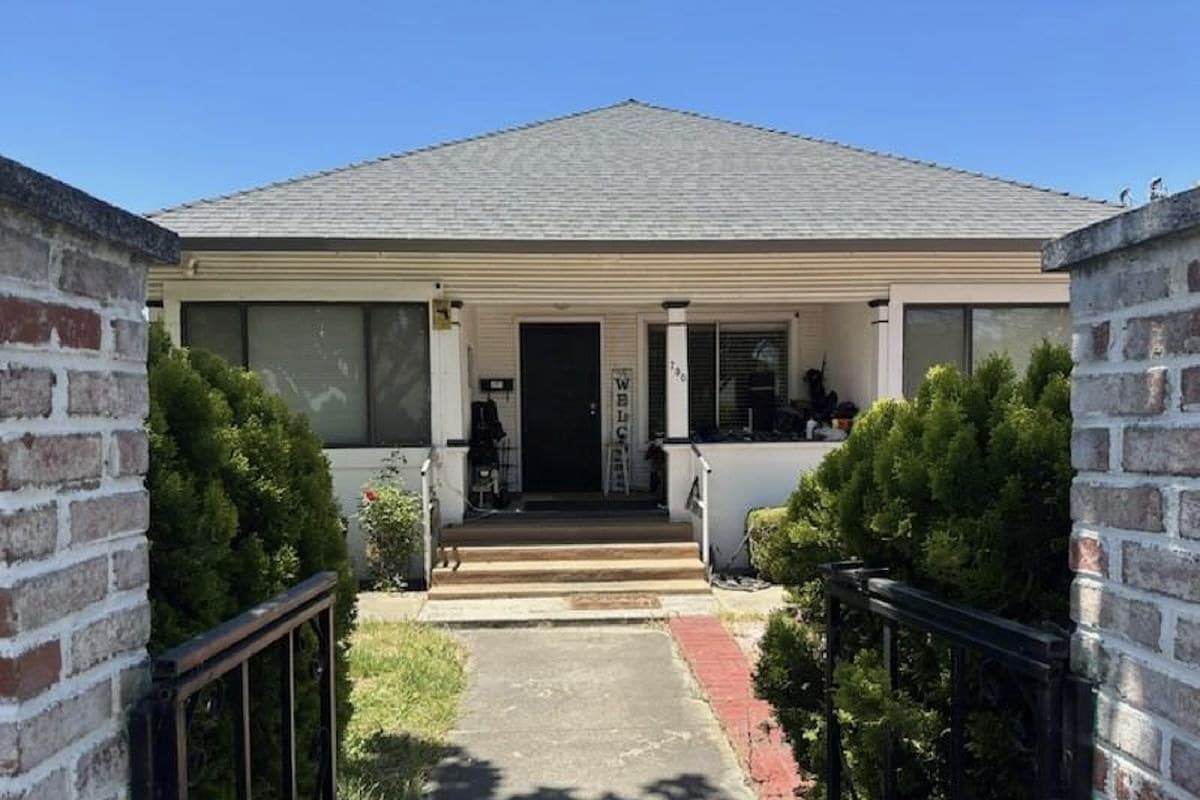 750 Powell St, Hollister